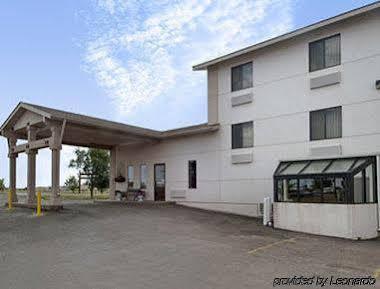 Hotel Super 8 By Wyndham Havre Exterior foto
